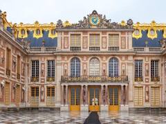 En el Palacio de Versalles ahora funciona un hotel: cuánto cuesta pasar una noche a cuerpo de rey