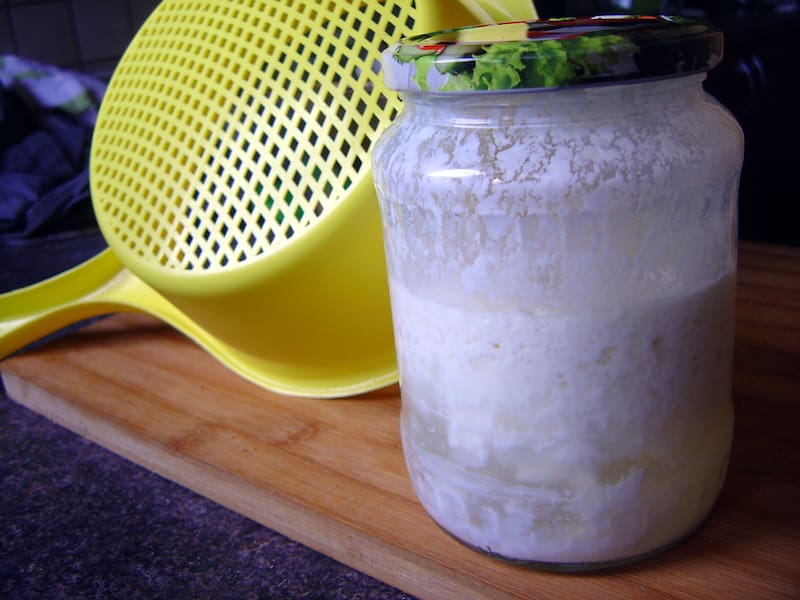 Preparar kéfir de agua en casa es sencillo y requiere pocos ingredientes. (Wikimedia Commons - Svorad CC BY SA 4.0)