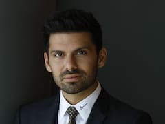 Su padre revolucionó el mercado de las mascotas, y hoy él es uno de los empresarios jóvenes más importantes del país