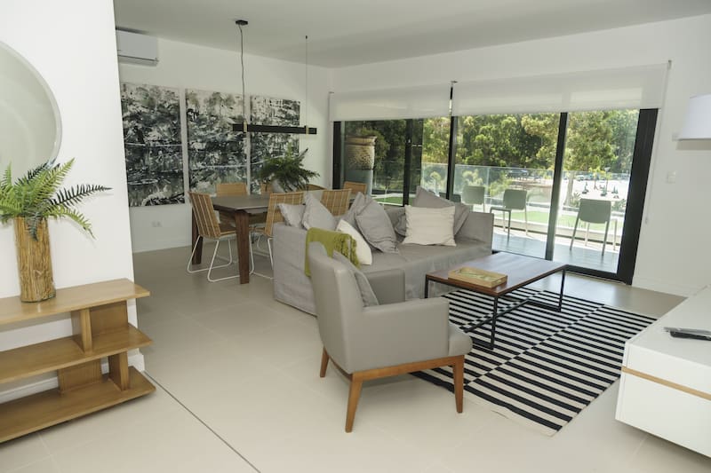 Las unidades son de 2, 3 o 4 dormitorios, con equipamiento de alta calidad y vistas al parque