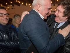 Candidato se busca: la estrategia libertaria para ampliar la base en PBA