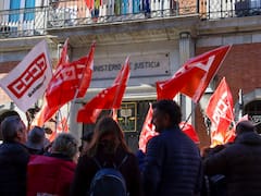 Nueva campaña de CCOO: el sindicato alerta sobre el "uso perverso" del concepto de absentismo y reclama respeto por las bajas laborales justificadas