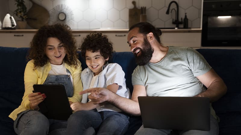 La infraestructura de fibra óptica ha sido clave para los avances en conectividad en este país.