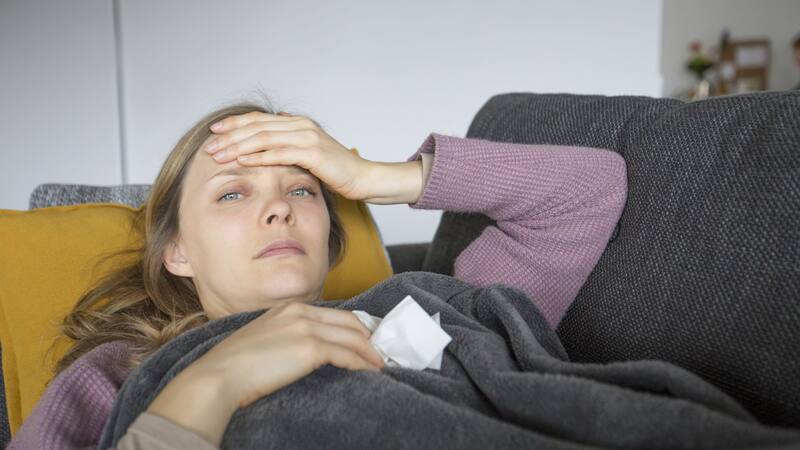 Un estudio de la Universidad de Stanford revisó los valores de temperatura en más de 600.000 pacientes, ajustando el concepto de "temperatura normal". (Foto: Freepik)