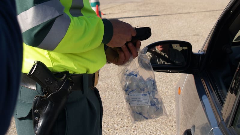 ¿Con cuántas cervezas doy positivo en el control de alcoholemia? Esto dice la DGT.