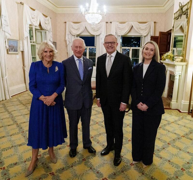 Reyes del Reino Unido en Australia. Fuente: TheRoyalFamily.