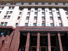 Queda menos de un mes para sacar al testaferro de las inversiones blanqueadas