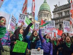 Aborto: la anulación del protocolo sería "una vergüenza", dice posible ministro de Salud de Alberto