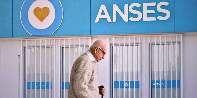 ANSES confirmó el calendario de pagos de mayo con aumento y bono para jubilados y pensionados: ¿cómo quedan los montos y cuándo cobro?