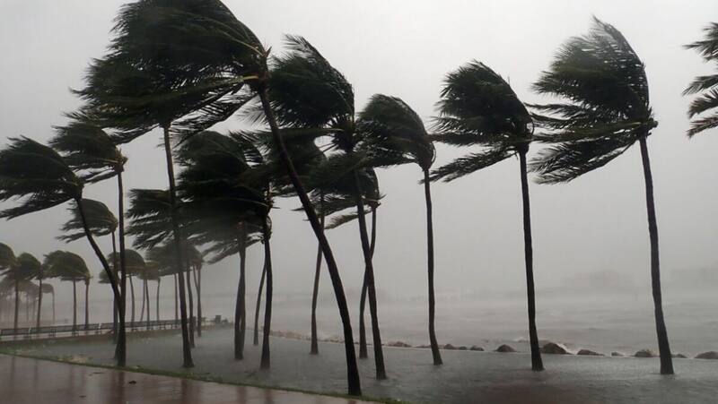 El huracán Otis pierde fuerza tras golpear el puerto mexicano de Acapulco. Fuente: archivo