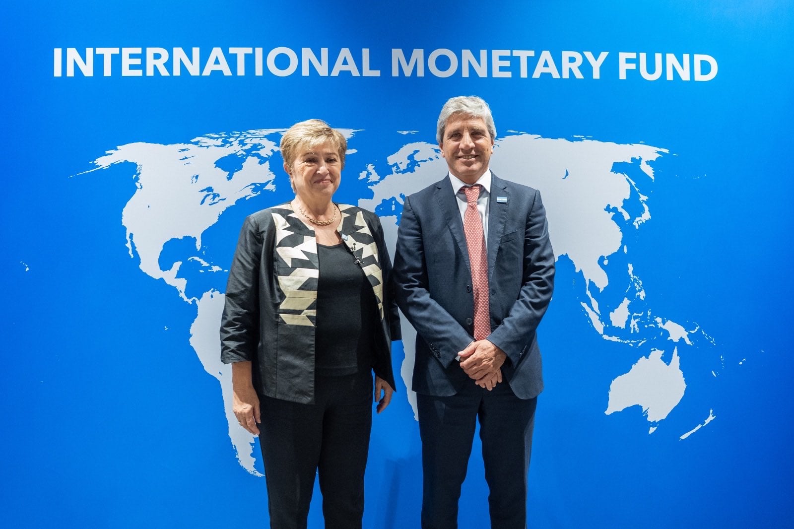 Caputo se reunió con Georgieva en Tailandia: elogios a la disciplina fiscal y cómo sigue la revisión Caputo se reunió con Georgieva en Tailandia: elogios a la disciplina fiscal y cómo sigue la revisión