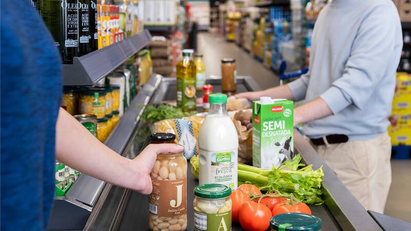 ALDI está expandiendo su presencia en España y anunció la apertura de nuevas tiendas.