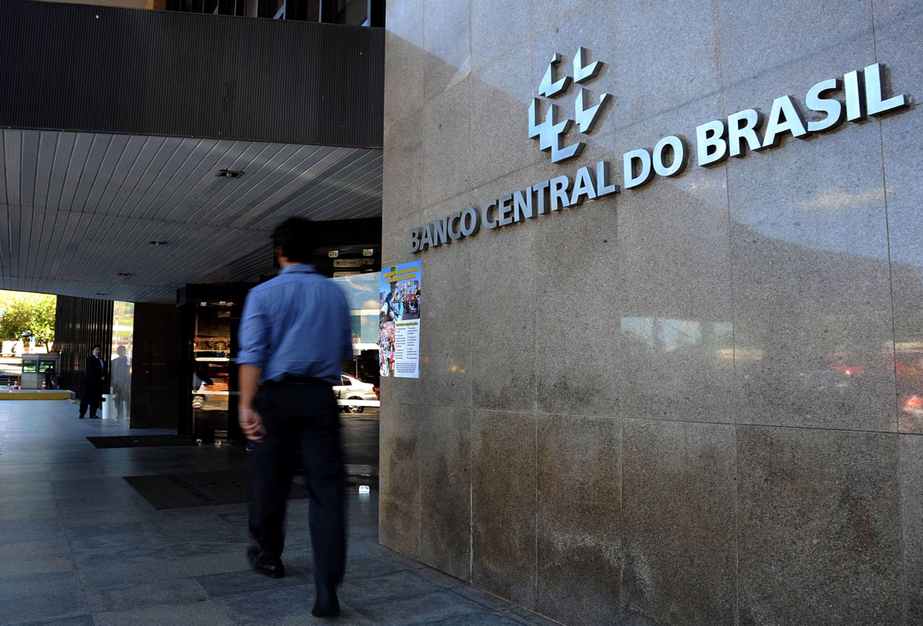 El mercado sigue exigiendo tasas elevadas para financiar la deuda brasileña.