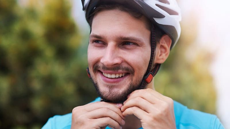 Su tamaño es pequeño y tiene sabor a membrillo.