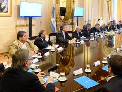 Las 7 reglas que fijó el Gobierno para que las empresas estatales cuiden sus recursos