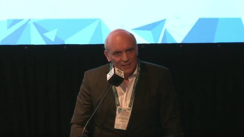 José Luis Espert en el Congreso del IAEF