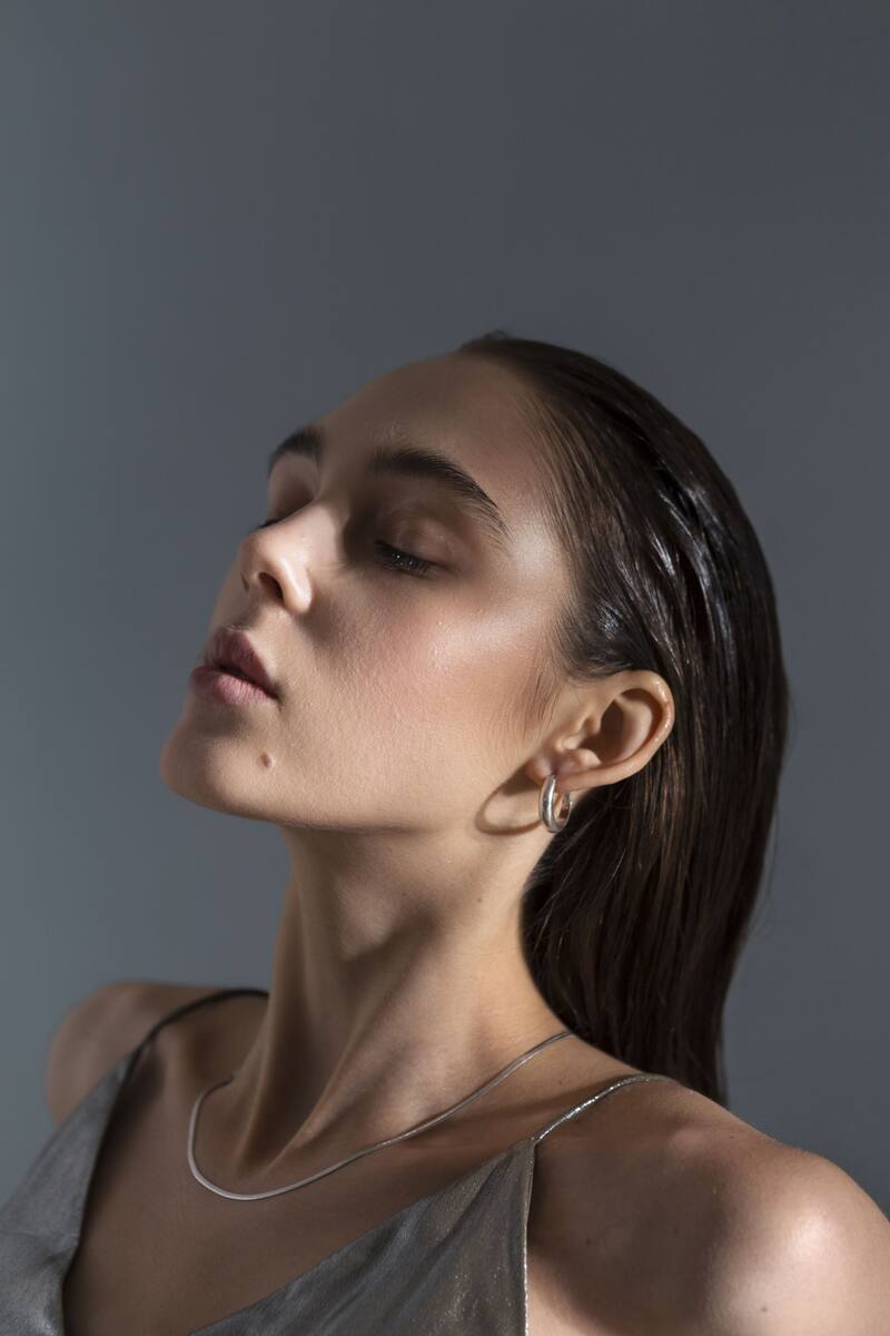 Piscis puede aprovechar este mes para sanar relaciones familiares y mejorar la comunicación en casa. (Fuente: Freepik)