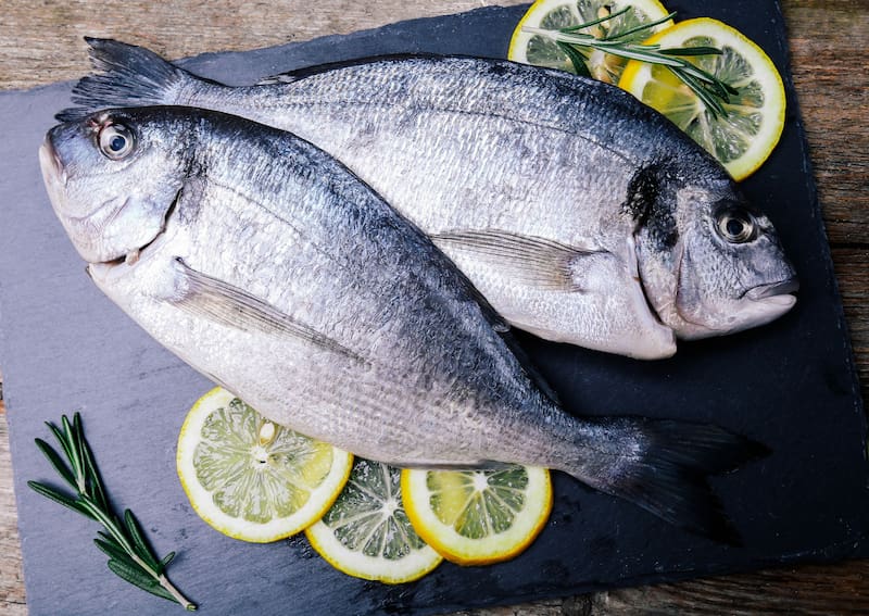 El rey del pescado para tu corazón: descubre cuál es y por qué debes incluirlo en tu dieta. Fuente: Shutterstock.