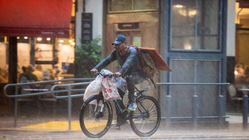 Una lluvia torrencial se aproxima este fin de semana y afectará a varias provincias: ¿cuáles son las zonas en alerta?