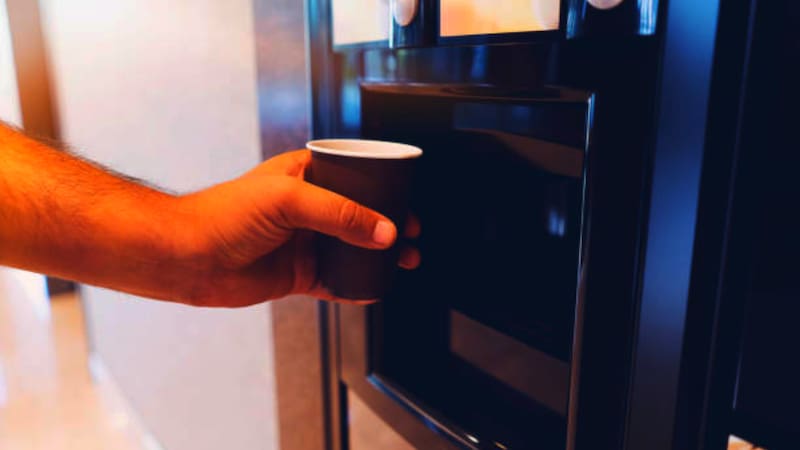 Los diterpenos, como el cafestol y el kahweol, están relacionados con un aumento en los niveles de colesterol LDL, conocido como el "colesterol malo".