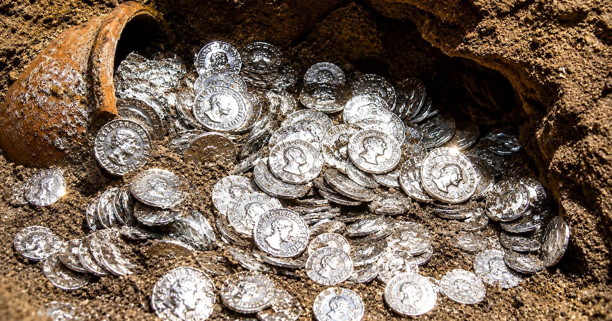 Arqueólogos descubren un tesoro romano de hace 1.800 años con más de 40.000 monedas enterradas