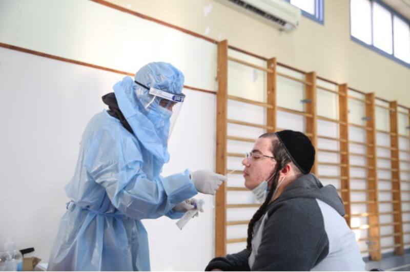 La vacunación contra el coronavirus en Israel es mayoritariamente con dosis de Pfizer - Xinhua