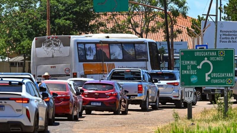 Los conductores extranjeros deben abonar las multas antes de salir del país para evitar problemas al abandonar Brasil. (Fuente: Archivo)