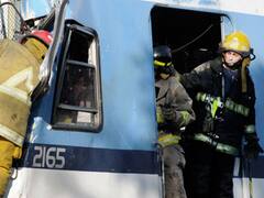 Chocaron dos trenes del Sarmiento en Castelar: hay 3 muertos y más de 235 heridos