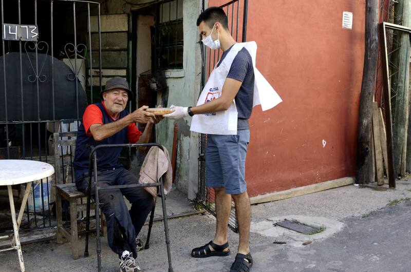 Cáritas tiene 40.000 voluntarios y 3500 sedes en todo el país.