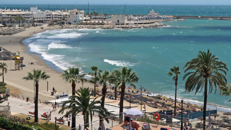 El chollo del Imserso para viajar con todo incluido por solo 50 euros: ¿a qué destinos se puede ir?