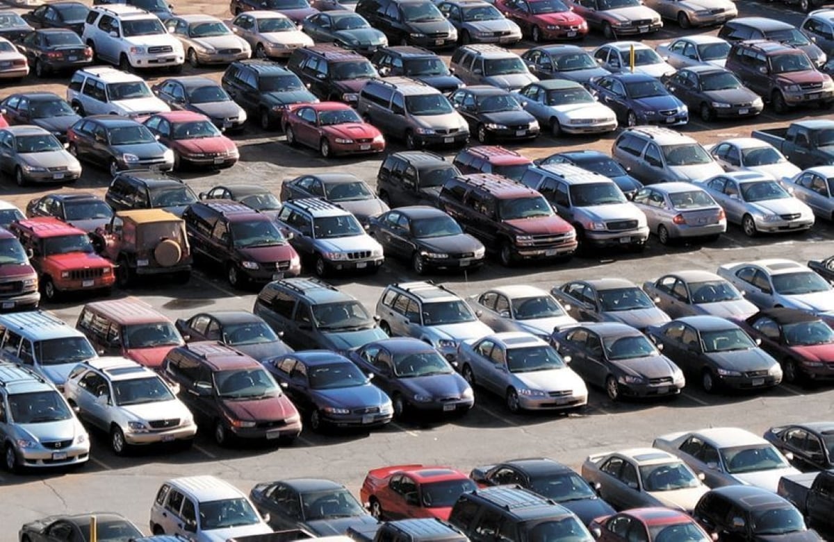 Podrían bajar los precios de los autos si el Congreso avala la eliminación de impuestos internos
