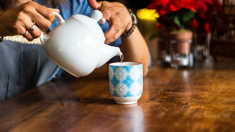 Esta hierba se puede consumir en infusiones o en comprimidos orales.