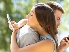 Las cinco señales reveladoras para detectar una infidelidad, según la psicología