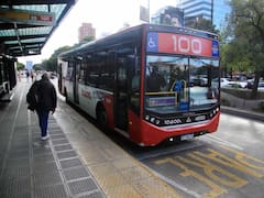 Paro de colectivos en el AMBA: tras la reunión con los empresarios, la UTA anunció su decisión