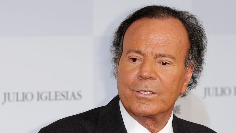 ¿Adiós a Julio Iglesias? El tumor que tiene preocupado a todas las fanáticas y la aclaración del cantante.