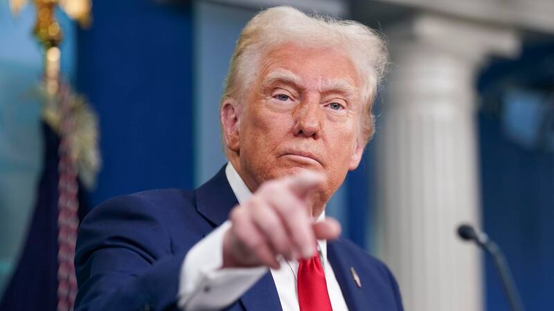 Los aranceles de Trump podrían llegar a la industría cafetera y afectar la economía de Colombia.