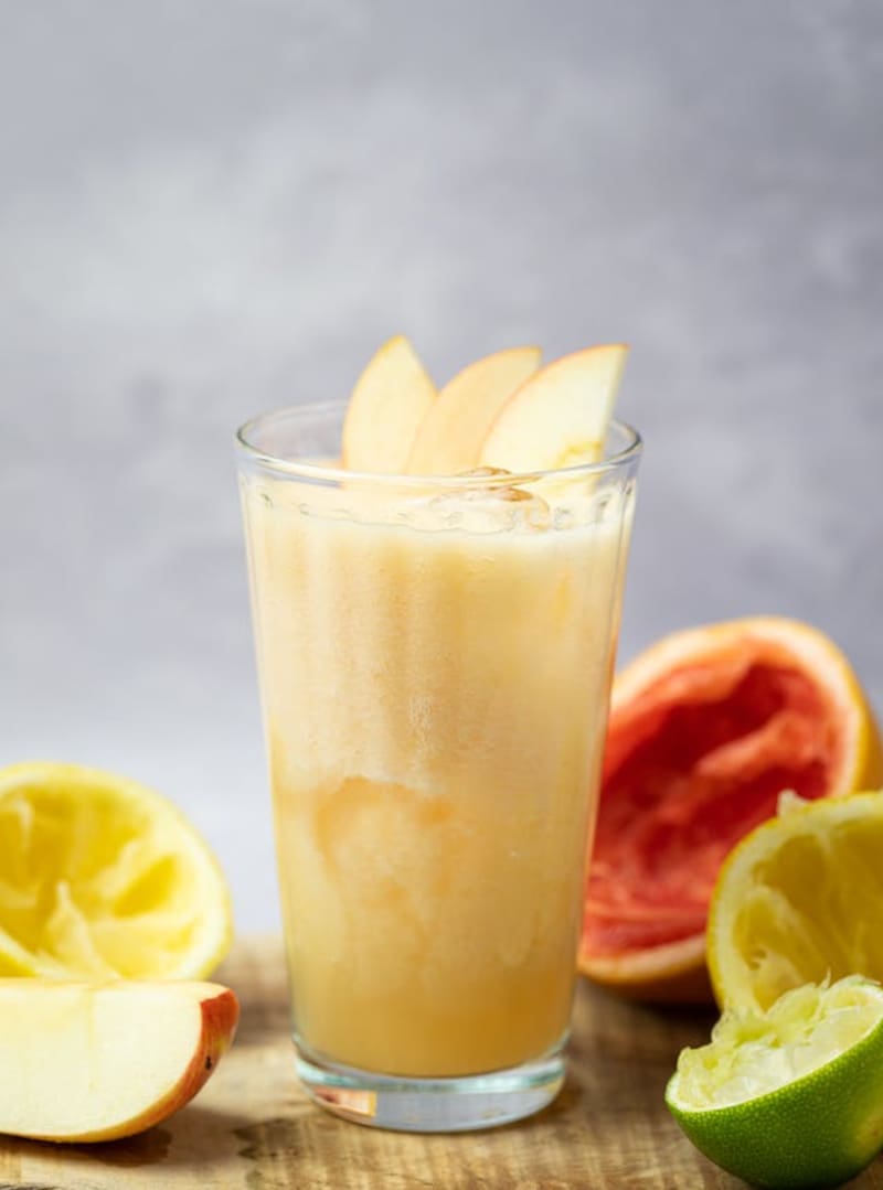 Jugo de manzana. Fuente: Pixabay.