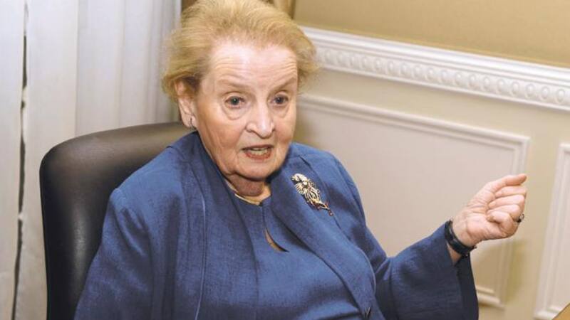Albright, de 80 años, tiene larga trayectoria en cargos internacionales