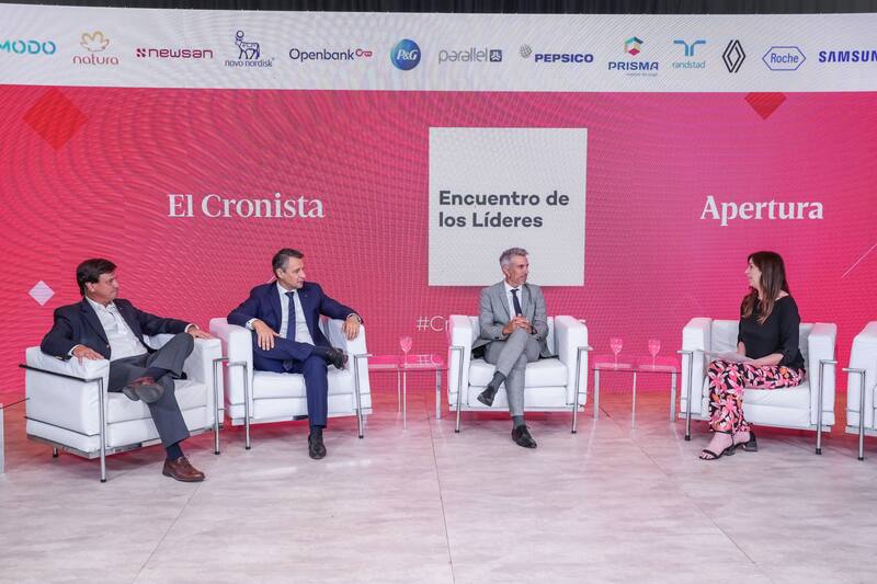 Los principales referentes de los laboratorios, presentes en el evento.