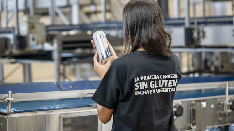 Cervecería y Maltería Quilmes lanza su primera cerveza sin gluten con la marca Michelob Ultra