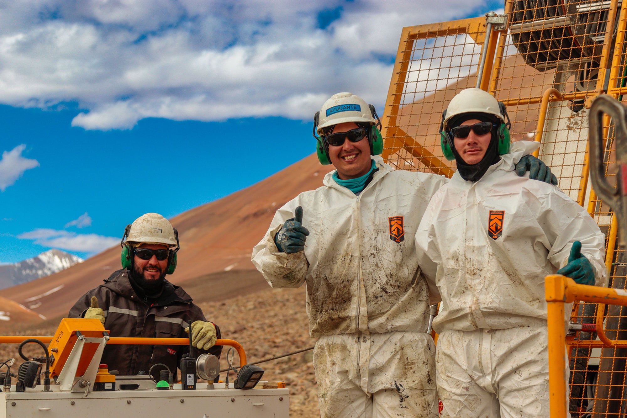 El dueño del mega proyecto minero Los Azules prepara su salida a la bolsa en breve