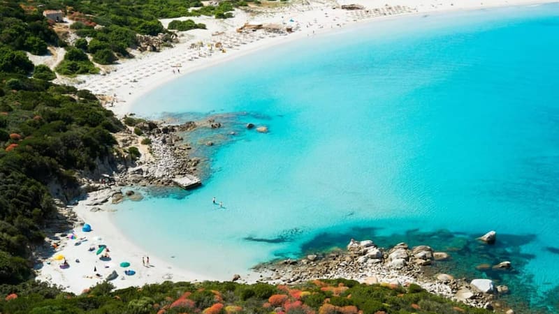 Este paquete de El Corte Inglés Viajes tiene como destino la espectacular isla italiana.