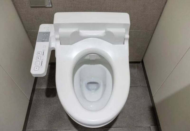 Adiós al papel higiénico: la nueva tecnología china que cambiará la forma de ir al baño