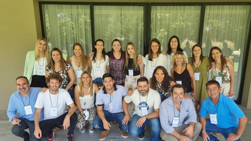 La Directora de Recursos Humanos de Logística La Serenísima, Gabriela López, junto a su equipo.
