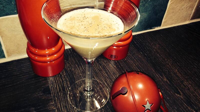 Licor de huevo: cómo preparar la tradicional bebida para festejar la Navidad con amigos y familia.