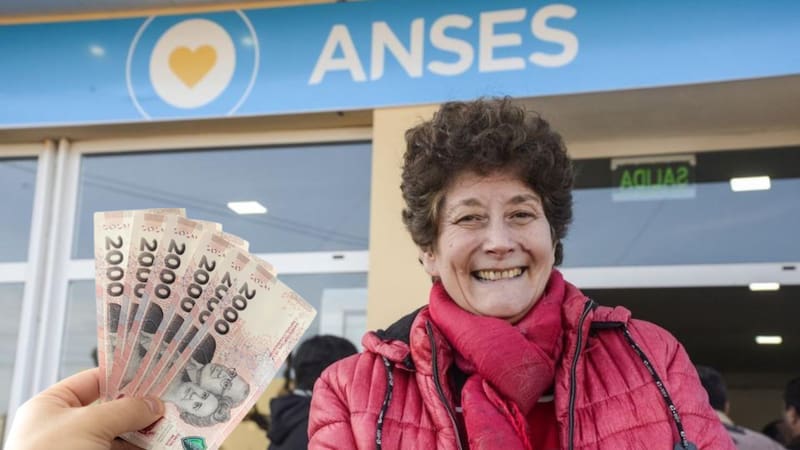 Los créditos de ANSES ofrecen diversas alternativas de financiamiento, diseñadas para ajustarse a las necesidades específicas de jubilados y pensionados. (Foto: ANSES)
