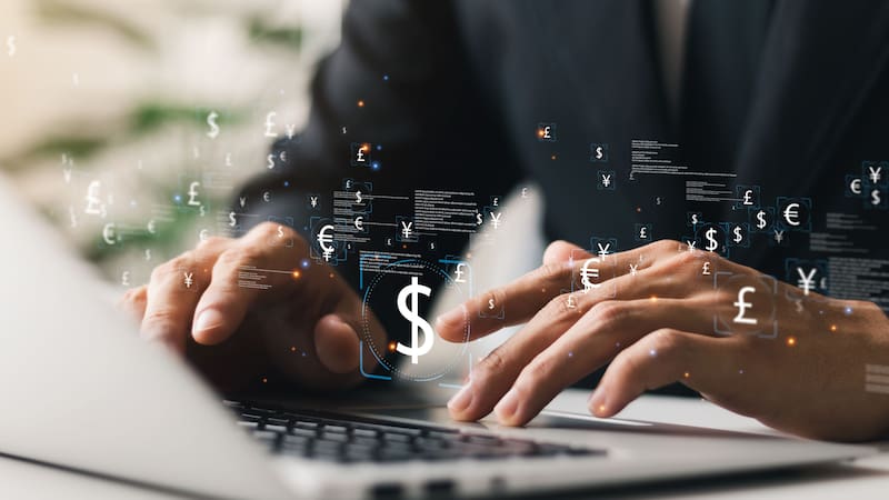 Cambian las transferencias bancarias para siempre: desde ahora ya no serán gratuitas, ¿cuánto habrá que pagar?