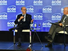 Interesante debate empresarial sobre meritocracia, justicia, comunidad y pobreza