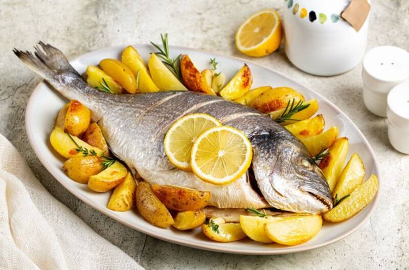 No es salmón: el pescado rico en omega-3 que puede reducir el Alzheimer y los infartos.