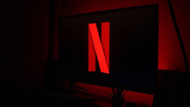¿Se puede compartir una cuenta de Netflix? El truco secreto que no quieren que conozcas.